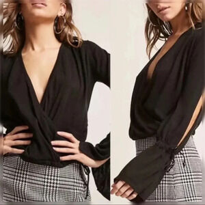 Slit Sleeve Lightweight Sweater​​​​